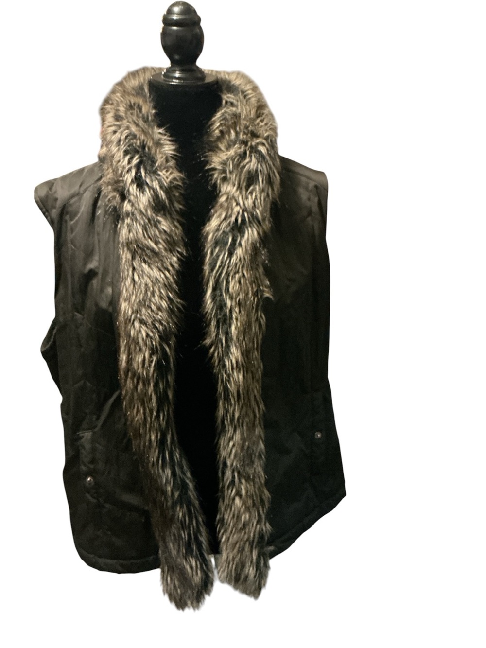 Faux Fur Trim Black Vest - Elegant Layering Vest